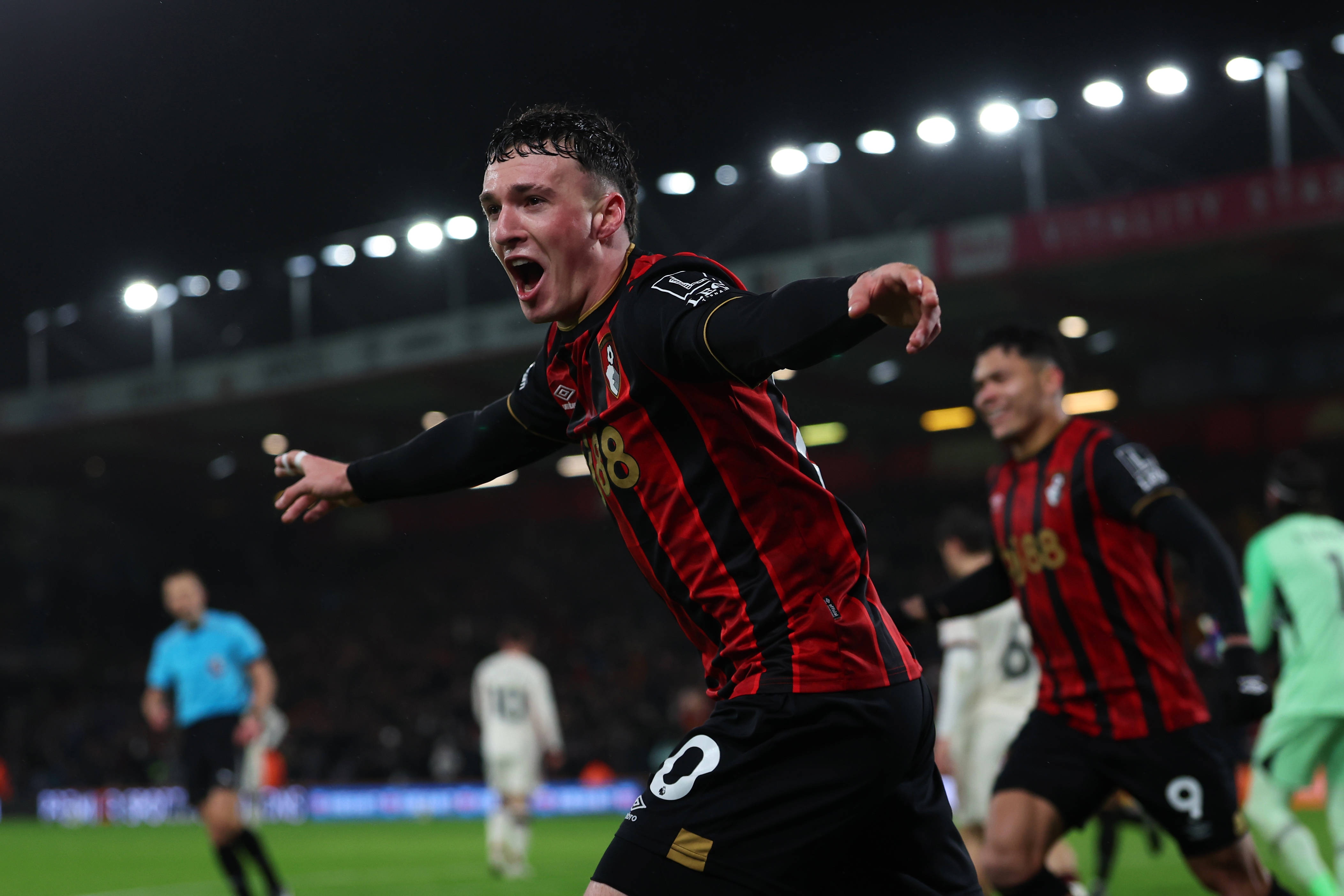 必赢APP-罗马诺：伯恩茅斯本周将买断希门尼斯，米兰和皇马将平分转会费